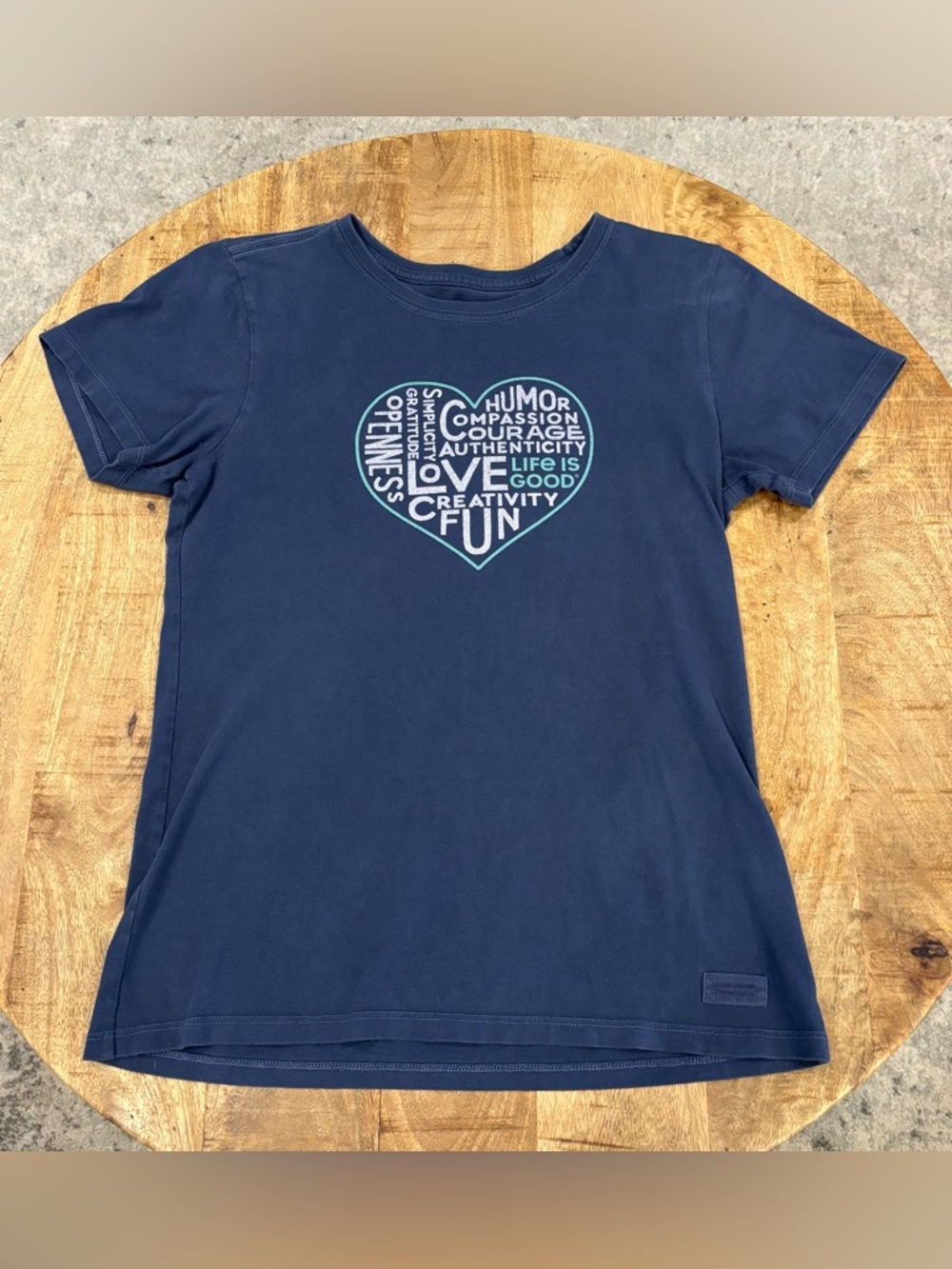 Life Is Good Tees and Sweatshirt LOT - Picture 5 of 10